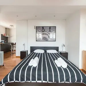 Apartment Cozy In Bairro Alto, Lisbon