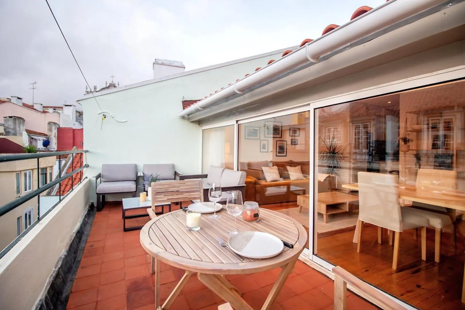 Charming 1Br With Terrace Views Of Bridge | By Airnest Apartment Lisbon Portugal